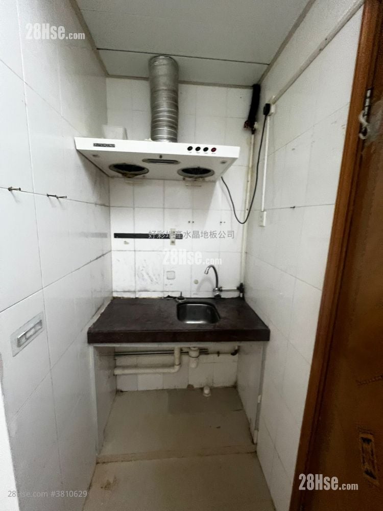 唐楼 租盘 1 房 , 1 浴室 150 平方尺