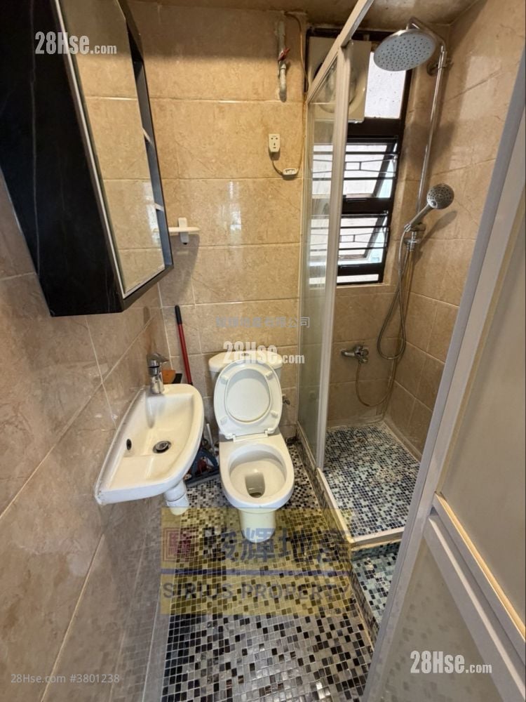 永利大楼 售盘 2 房 , 1 浴室 476 平方尺