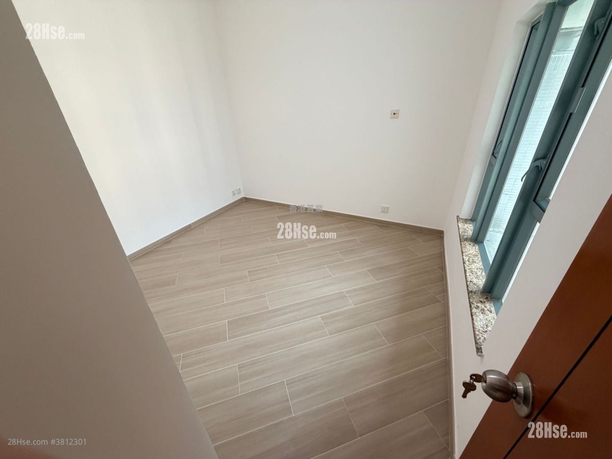 东堤湾畔 售盘 2 房 592 平方尺