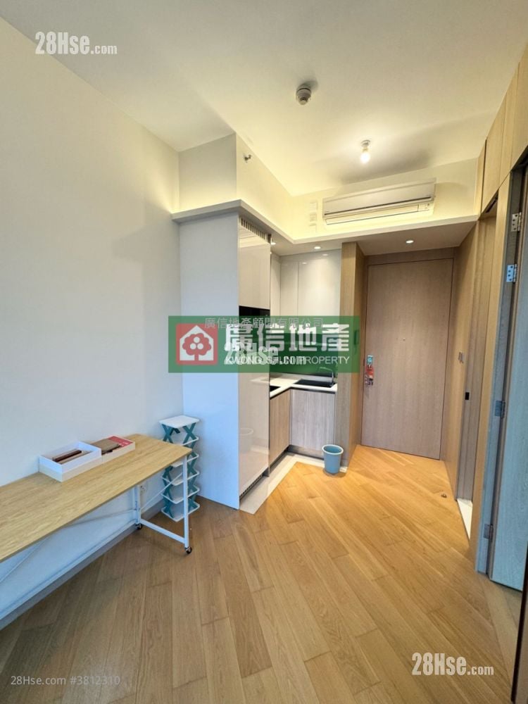 One Soho Sell 1 Bedroom , 1 Bathroom 285 ft²