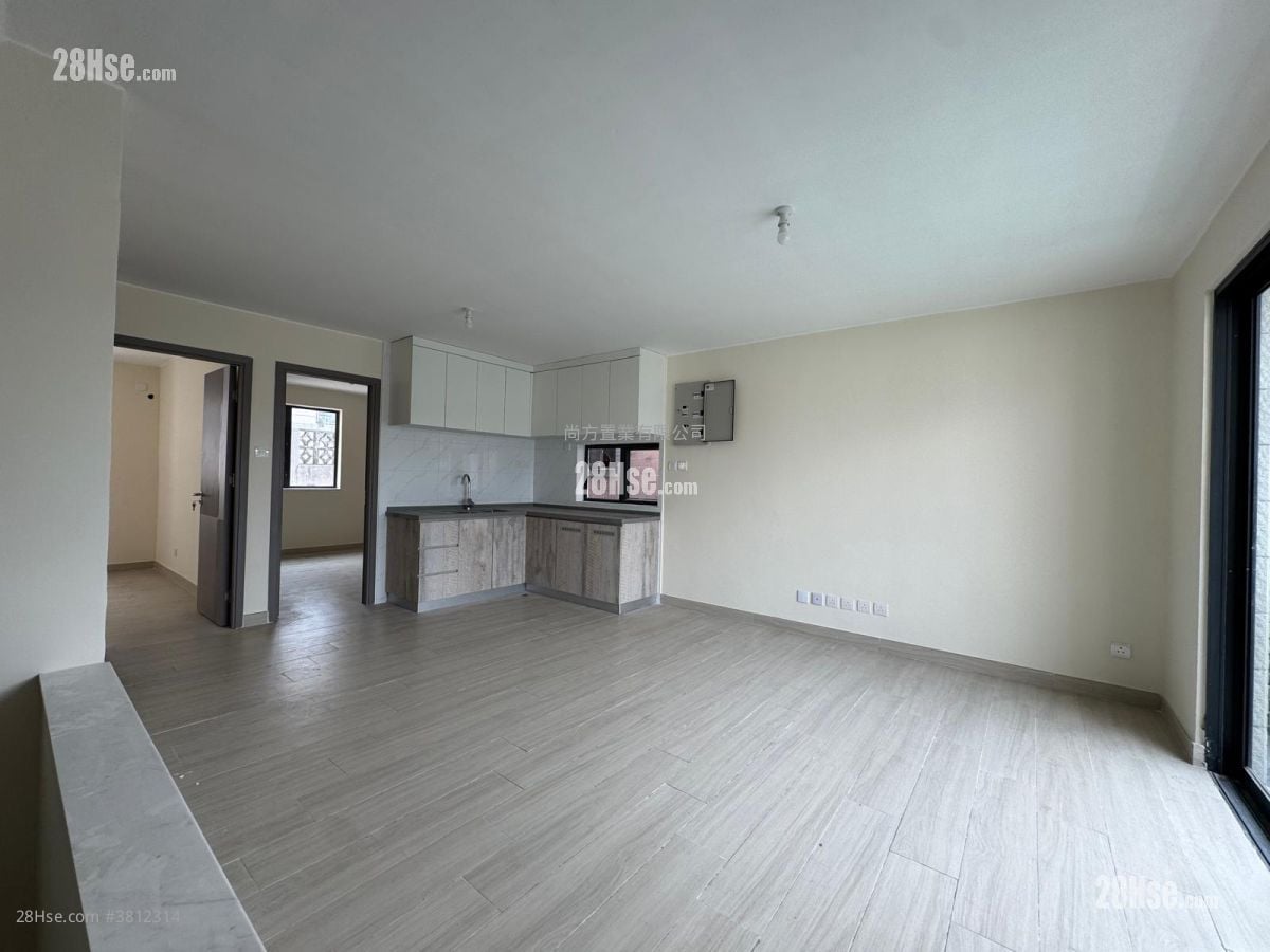 Village Sell 2 Bedrooms , 1 Bathroom 650 ft²