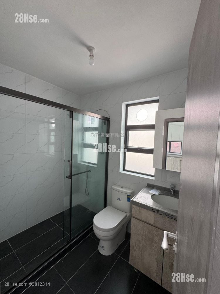 Village Sell 2 Bedrooms , 1 Bathroom 650 ft²