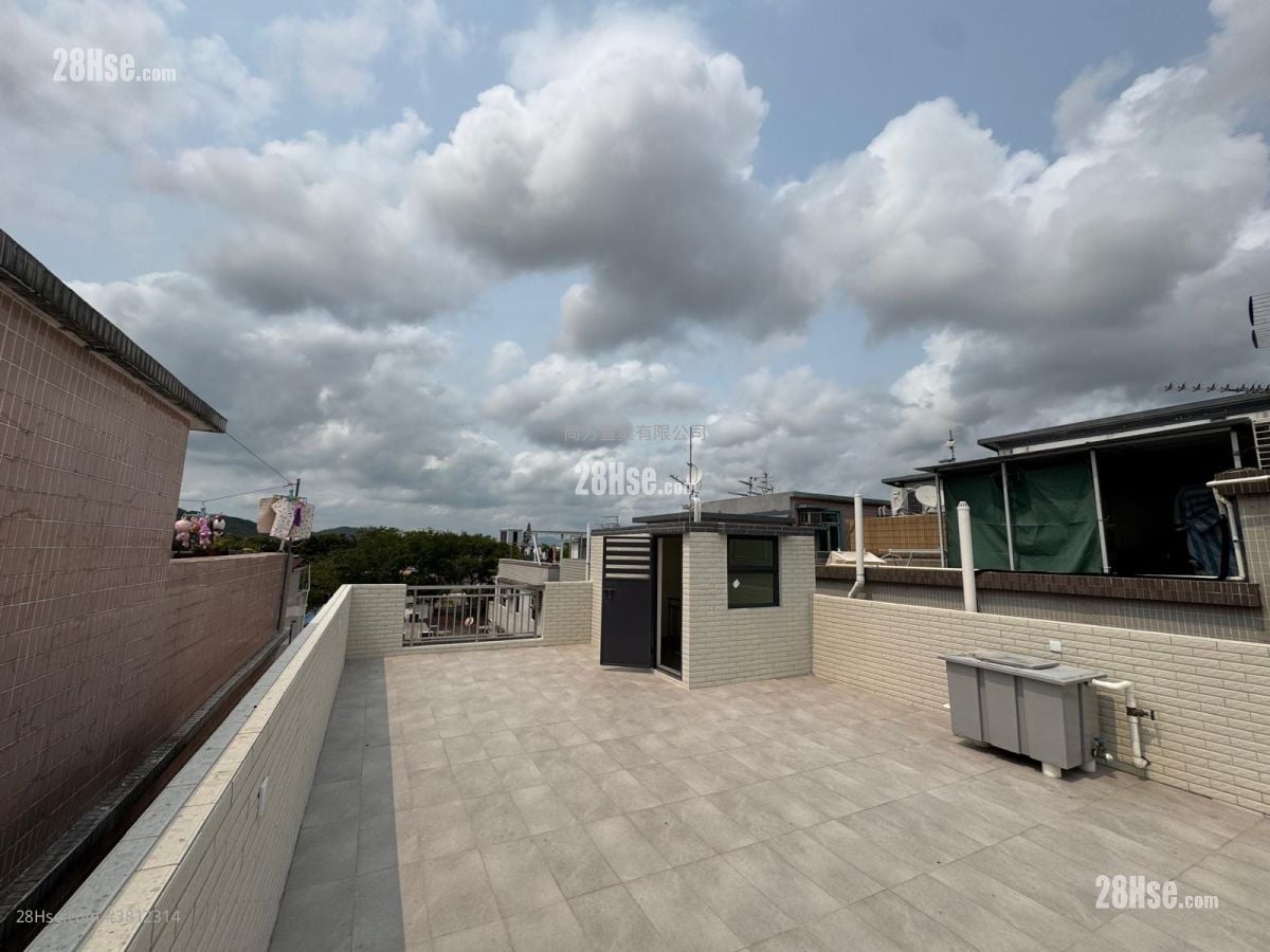 Village Sell 2 Bedrooms , 1 Bathroom 650 ft²