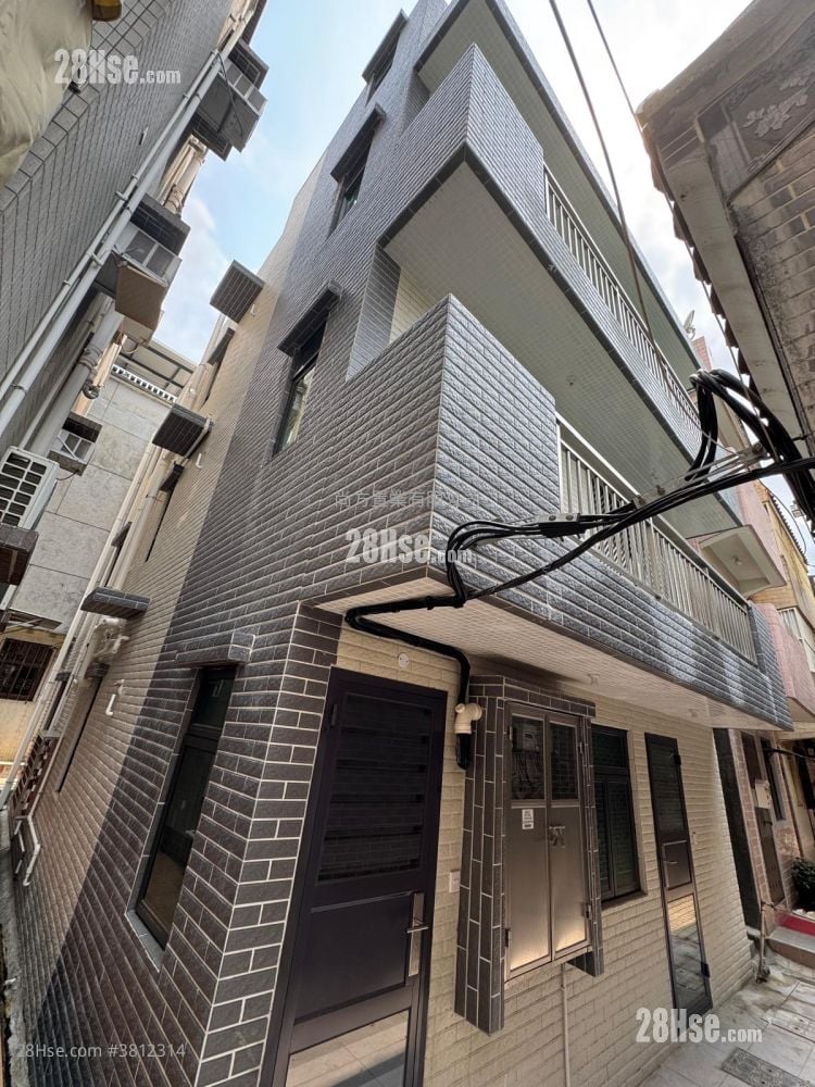 Village Sell 2 Bedrooms , 1 Bathroom 650 ft²