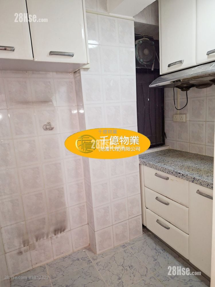 金基樓 售盤 1 房 407 平方呎