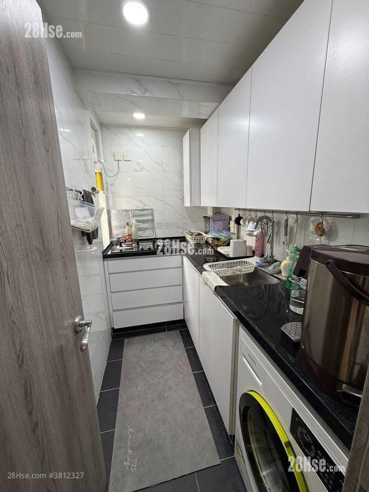 恒星楼 租盘 2 房 , 1 浴室 384 平方尺