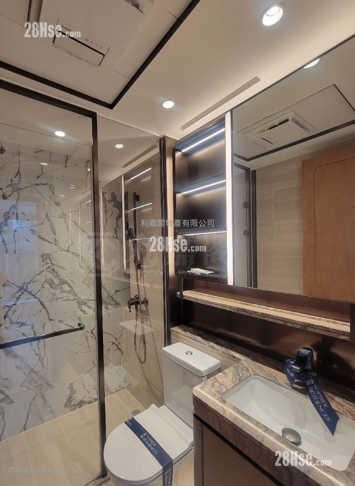 Topside Residence Rental 3 Bedrooms , 1 Bathroom 545 ft²