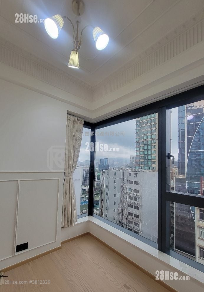 Topside Residence Rental 3 Bedrooms , 1 Bathroom 545 ft²