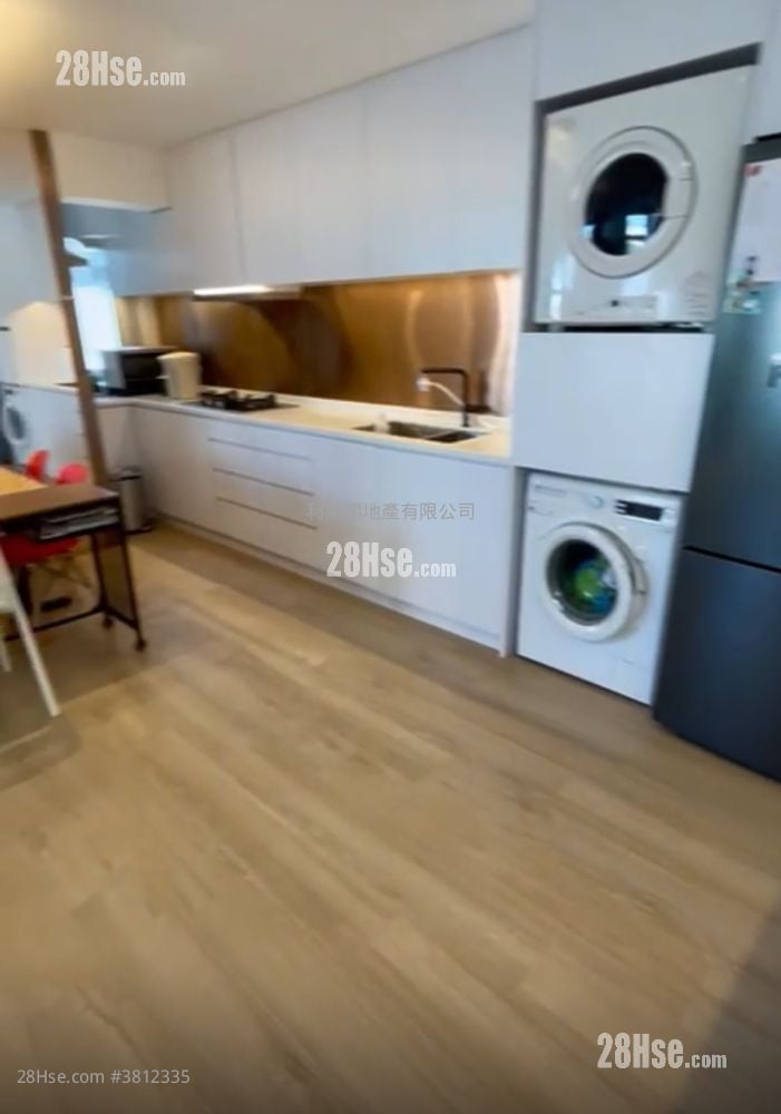 Taikoo Shing Rental 3 Bedrooms , 2 Bathrooms 722 ft²