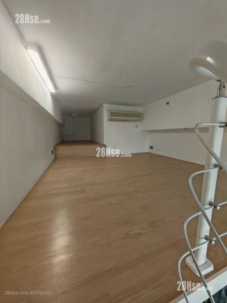 Iplace Sell Studio , 1 Toilet