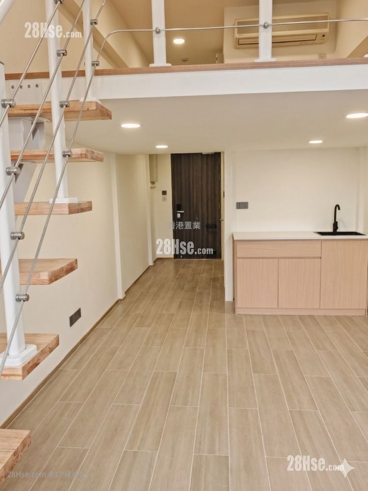 Iplace Sell Studio , 1 Toilet