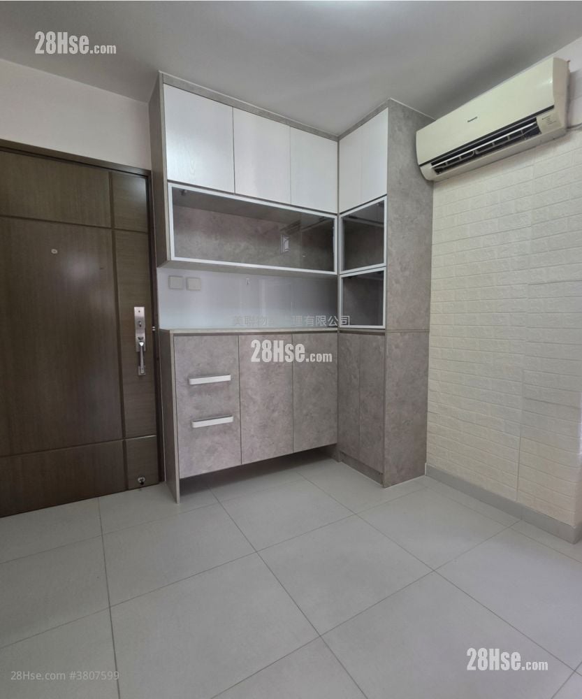 Greenfield Garden Rental 2 Bedrooms , 1 Bathroom 383 ft²