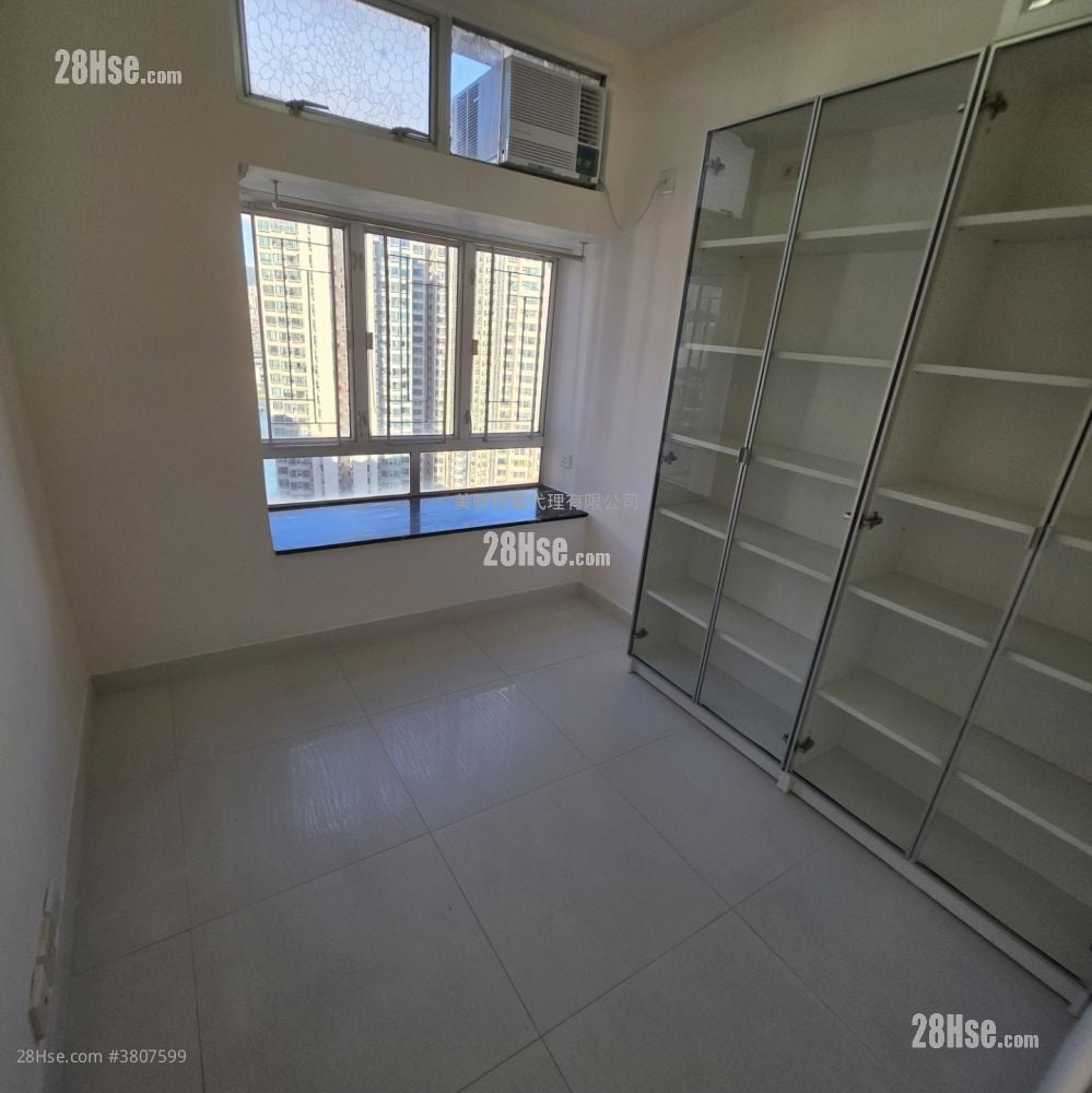 Greenfield Garden Rental 2 Bedrooms , 1 Bathroom 383 ft²