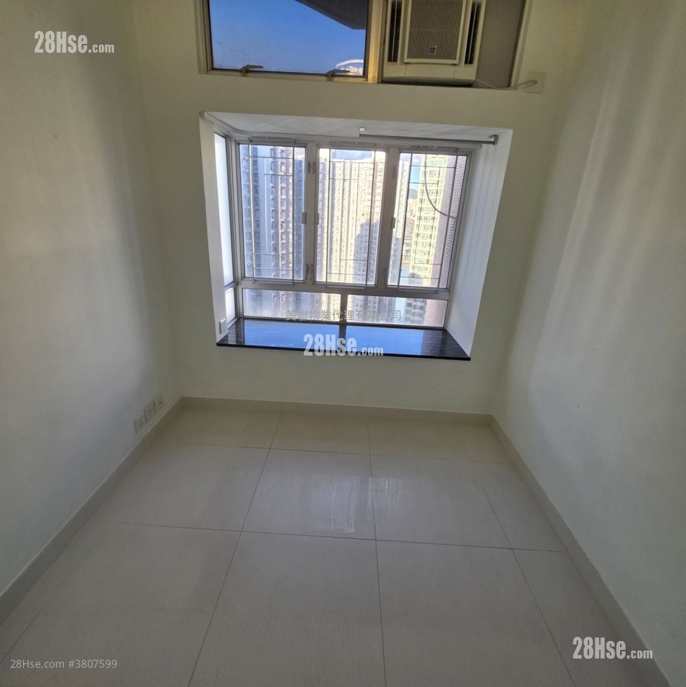 Greenfield Garden Rental 2 Bedrooms , 1 Bathroom 383 ft²