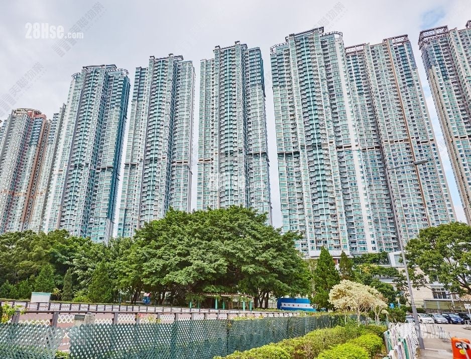 名城 租盘 3 房 , 3 浴室 740 平方尺