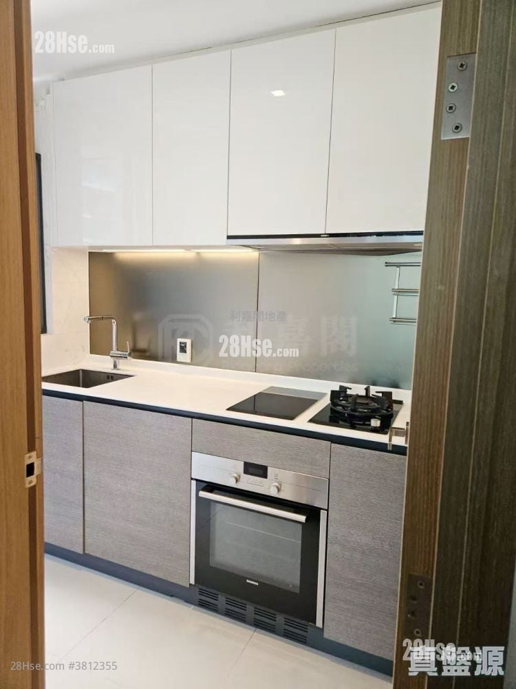 The Bloomsway Sell 2 Bedrooms 624 ft²