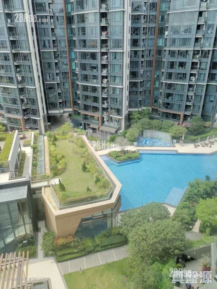 The Bloomsway Sell 2 Bedrooms 624 ft²