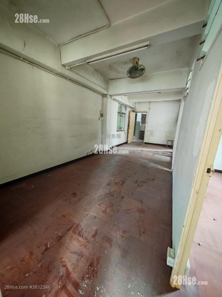 万荣大厦 售盘 594 平方尺