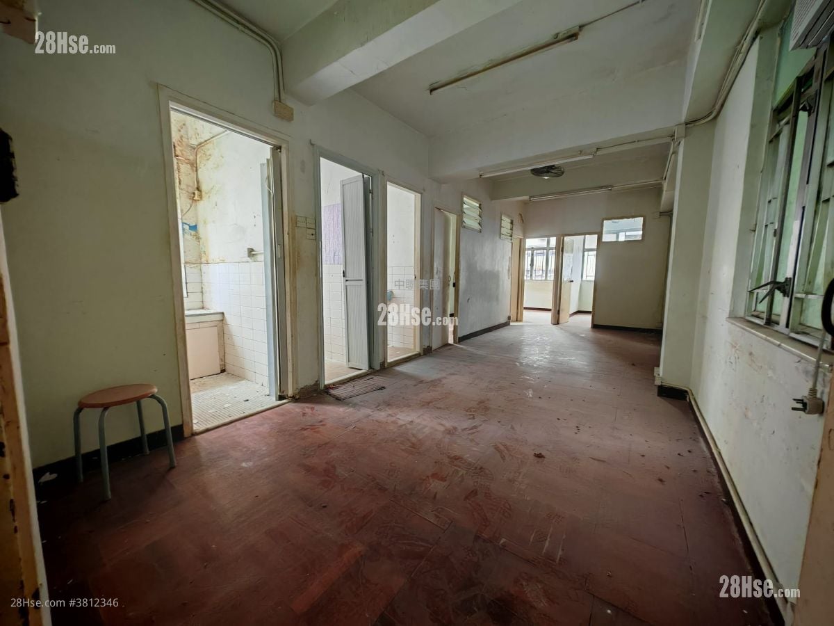 万荣大厦 售盘 594 平方尺