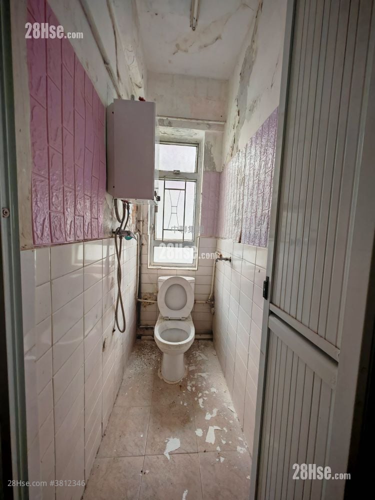 万荣大厦 售盘 594 平方尺