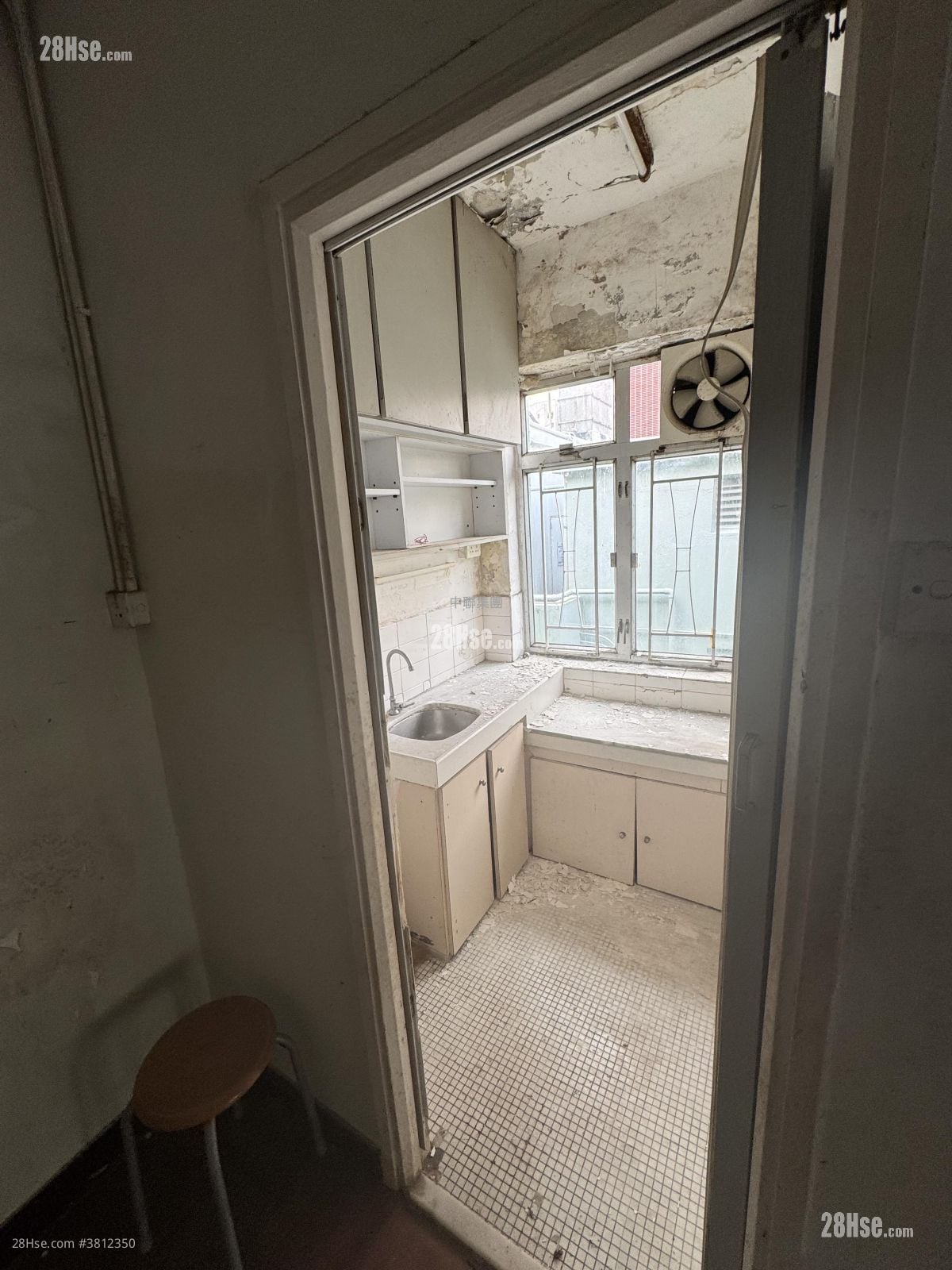 万荣大厦 售盘 3 房 , 2 浴室 594 平方尺