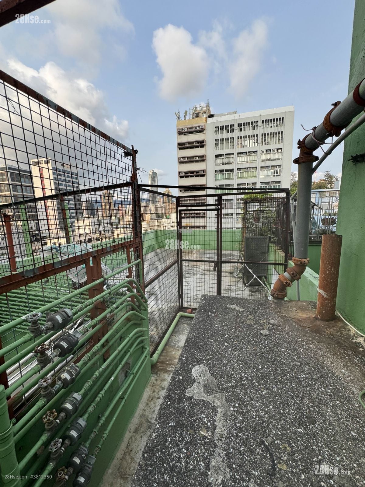 万荣大厦 售盘 3 房 , 2 浴室 594 平方尺