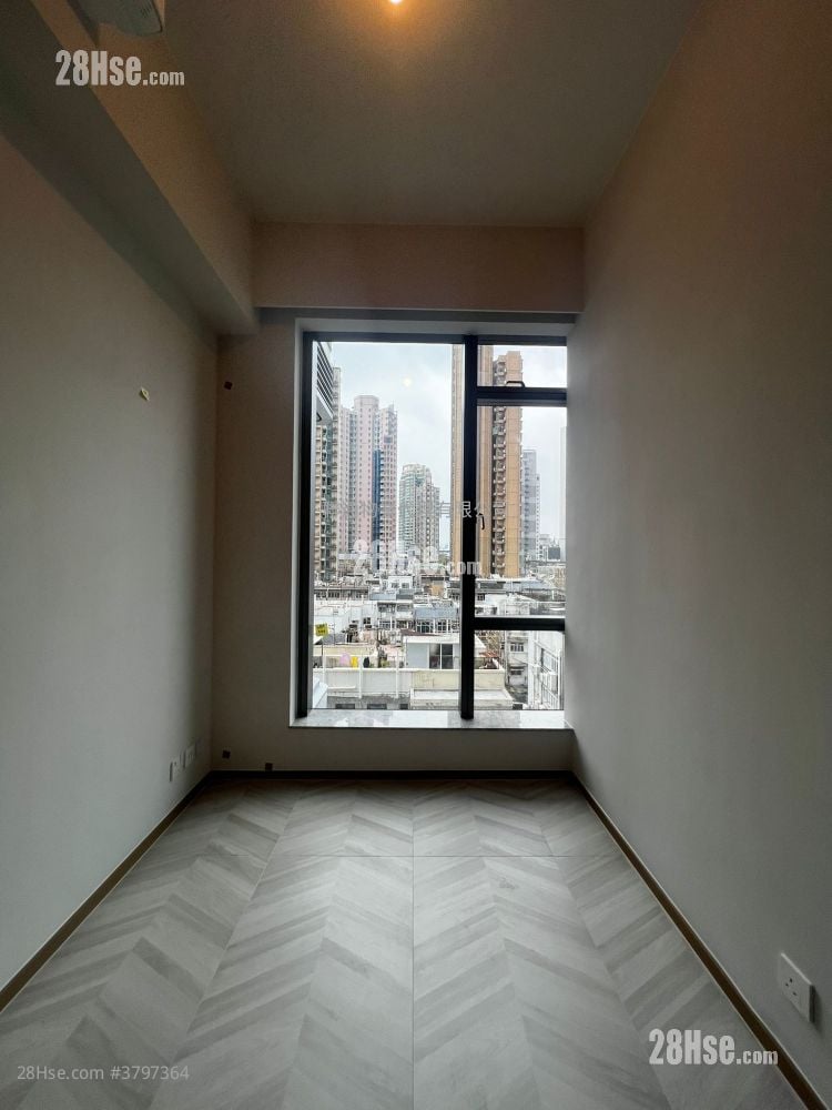 南首 租盘 1 房 , 1 浴室 258 平方尺