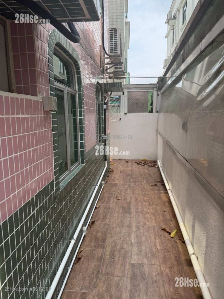 村屋 售盘 3 房 , 1 浴室 700 平方尺