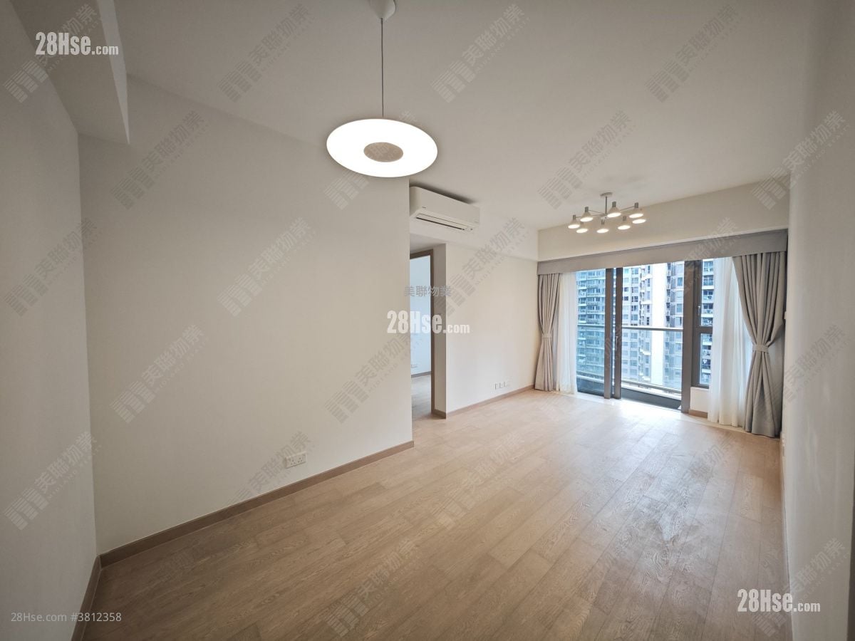 Solaria Rental 3 Bedrooms , 1 Bathroom 597 ft²