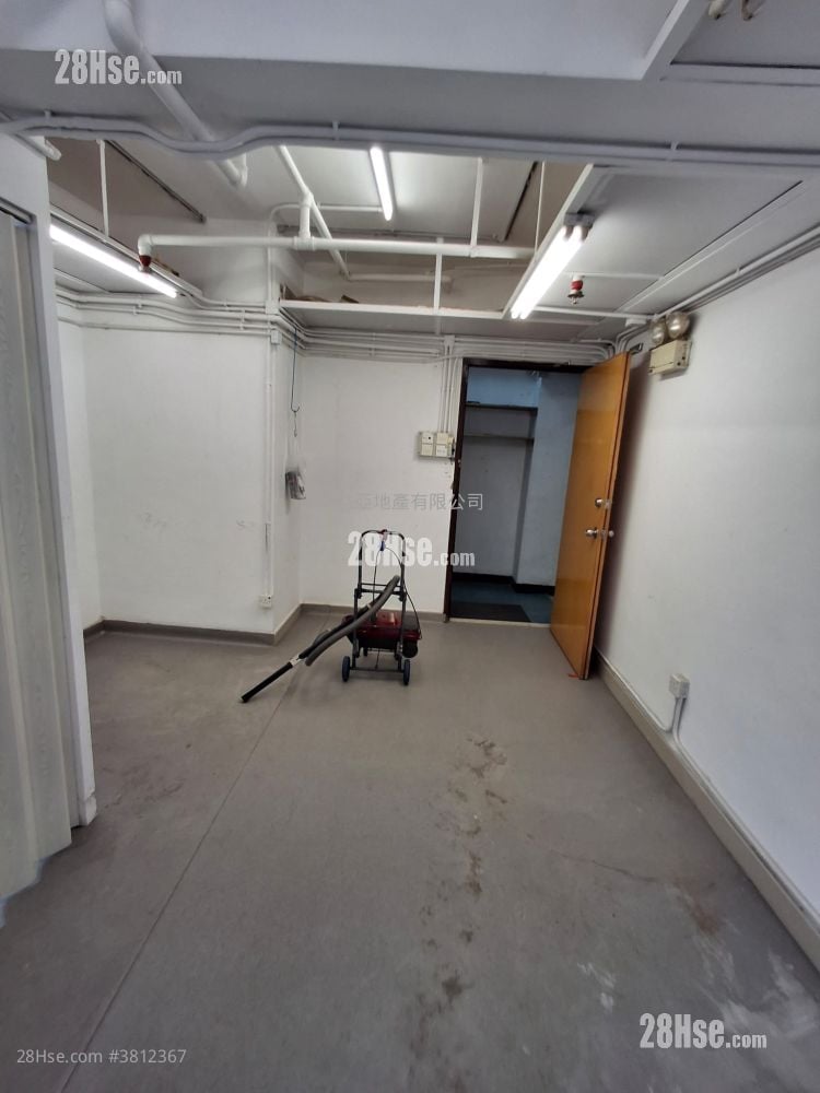 Enterprise Building Rental 1 Bedroom 340 ft²