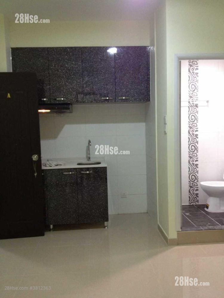 唐樓 租盤 2 房 , 1 浴室 330 平方呎