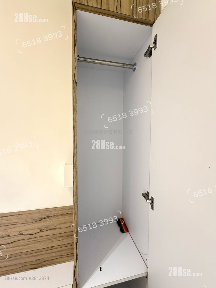 55 Hankow Road Rental 150 ft²