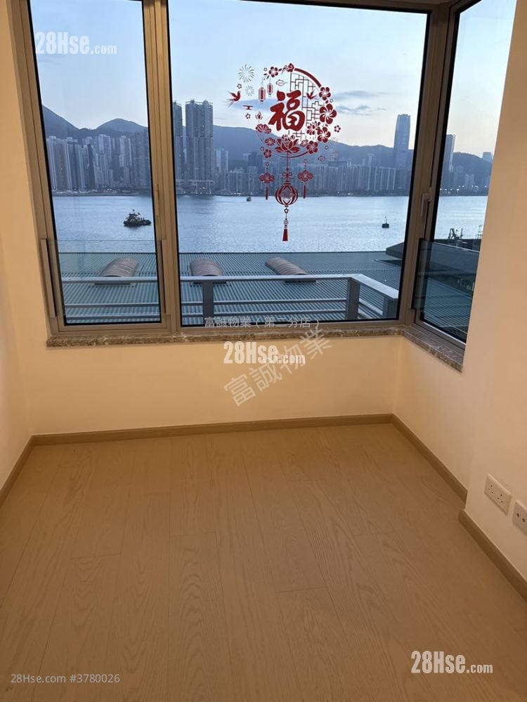 The Coast Line Rental 2 Bedrooms , 1 Bathroom 465 ft²