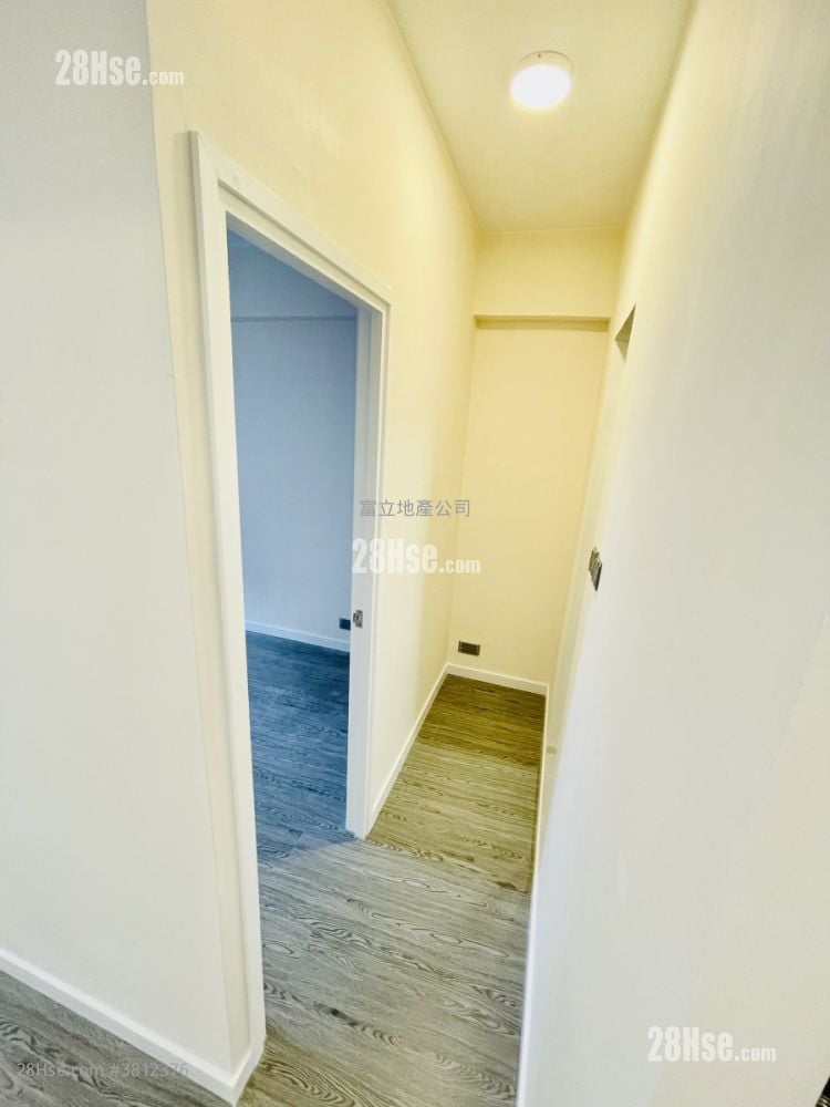 Yee Hing Court Rental 1 Bedroom , 1 Bathroom 285 ft²