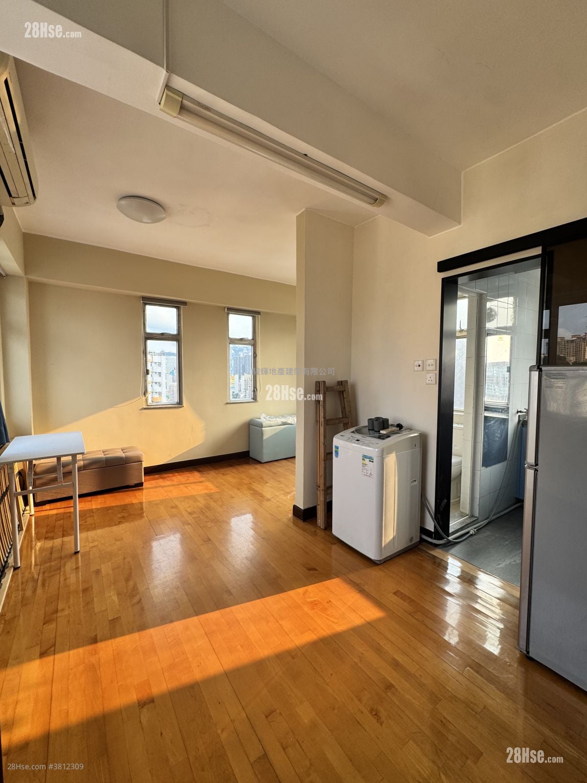 兆豐大廈 租盤 開放式間隔 216 平方呎