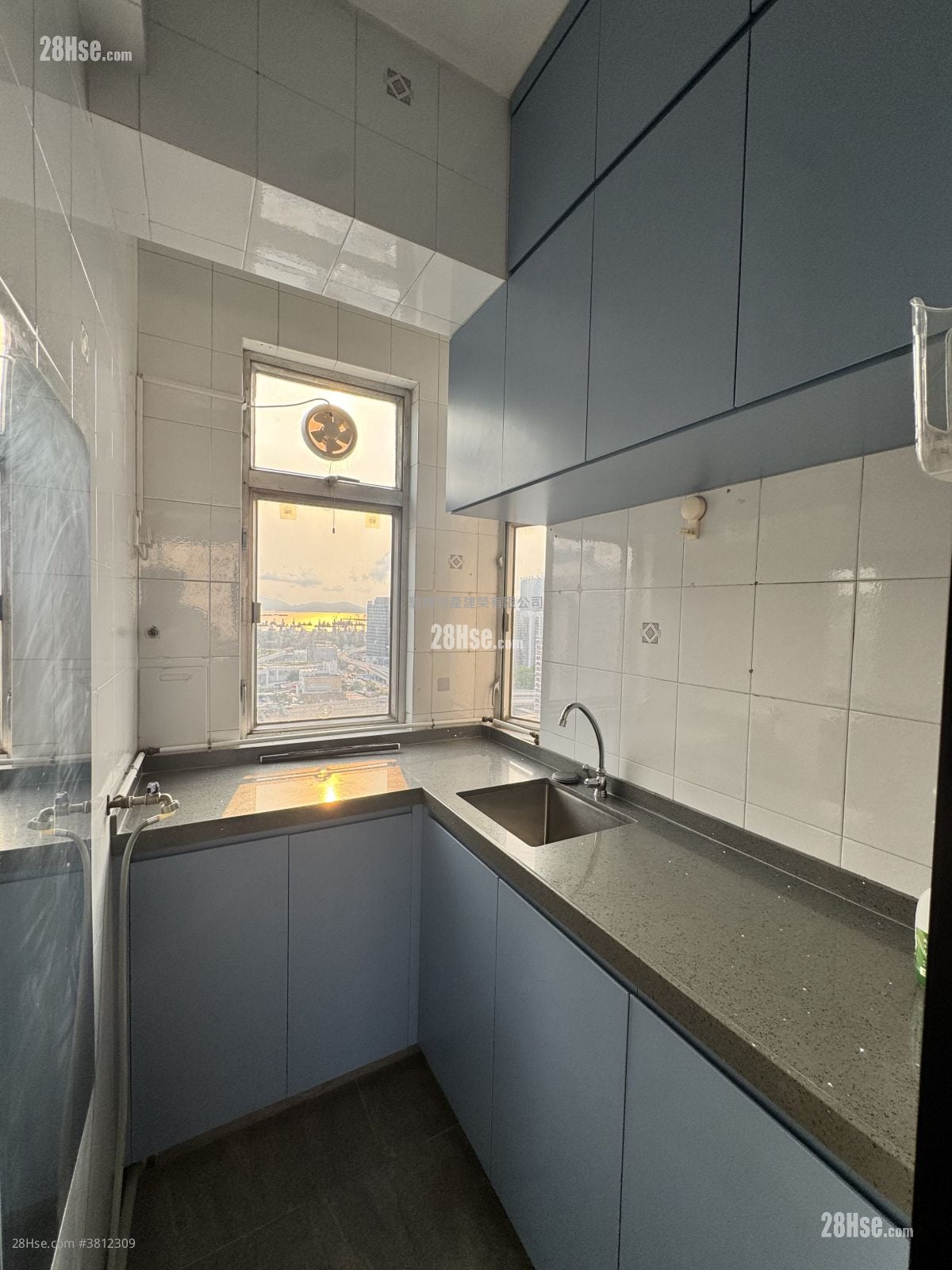 兆豐大廈 租盤 開放式間隔 216 平方呎