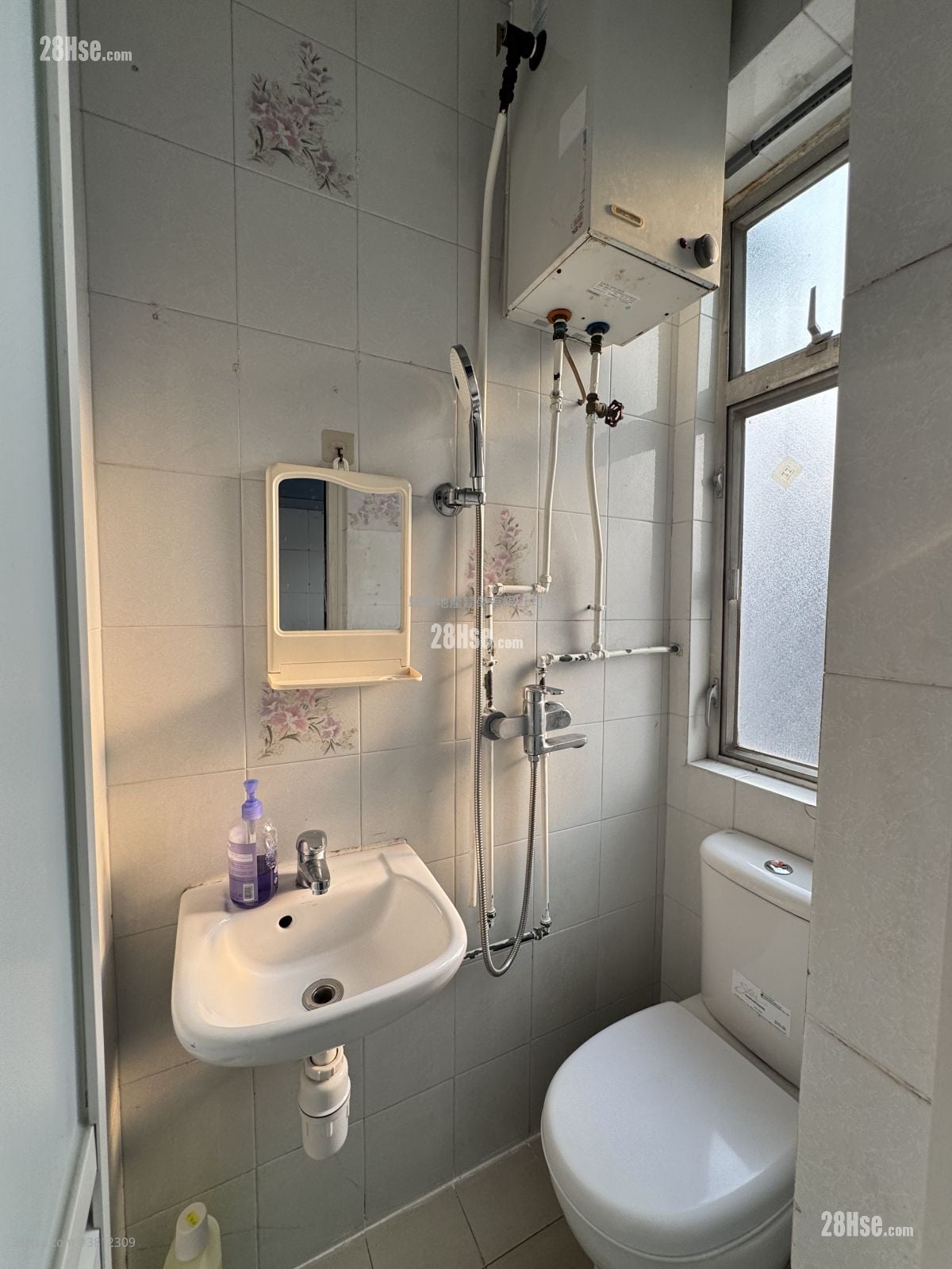 兆豐大廈 租盤 開放式間隔 216 平方呎