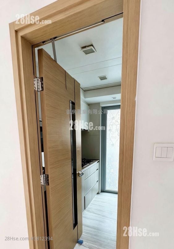 峻峦 售盘 2 房 , 1 浴室 580 平方尺