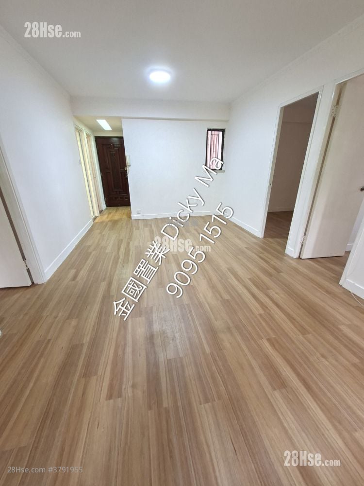 Ho On Mansion Sell 3 Bedrooms , 2 Bathrooms 753 ft²