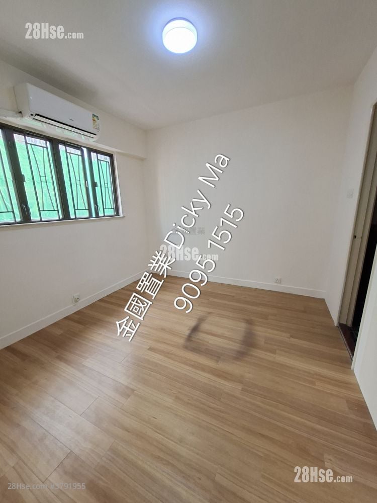 Ho On Mansion Sell 3 Bedrooms , 2 Bathrooms 753 ft²