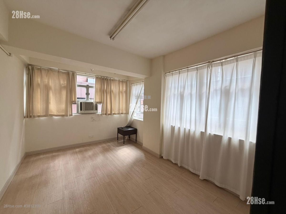 康侨大厦 售盘 1 房 , 1 浴室 654 平方尺