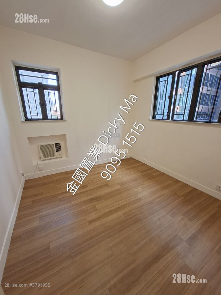 Ho On Mansion Sell 3 Bedrooms , 2 Bathrooms 753 ft²