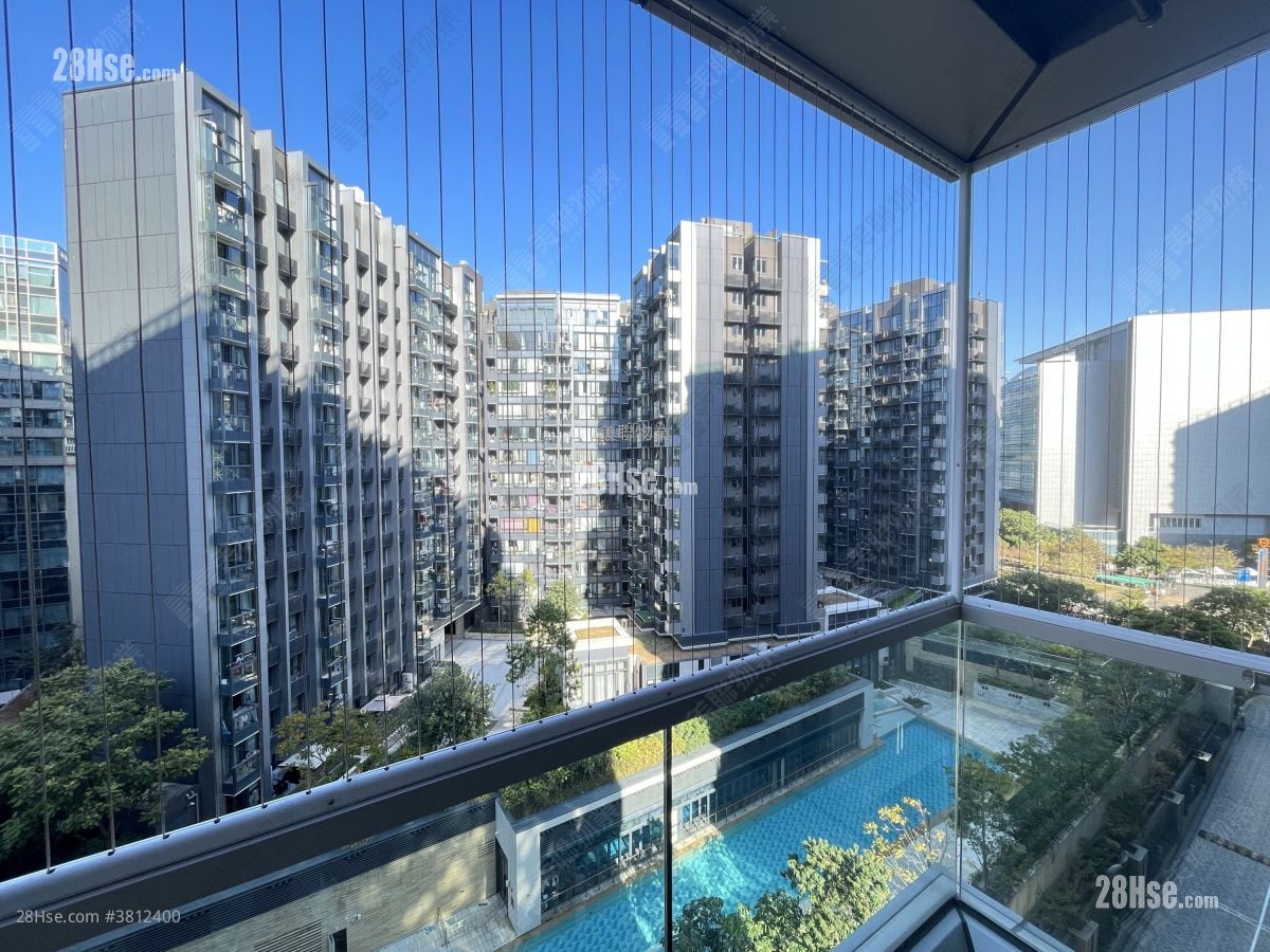 Centra Horizon Rental 3 Bedrooms , 3 Bathrooms 810 ft²