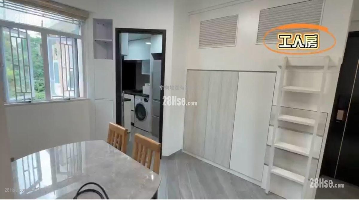 Sun Sing Buiding Sell 3 Bedrooms , 1 Bathroom 445 ft²