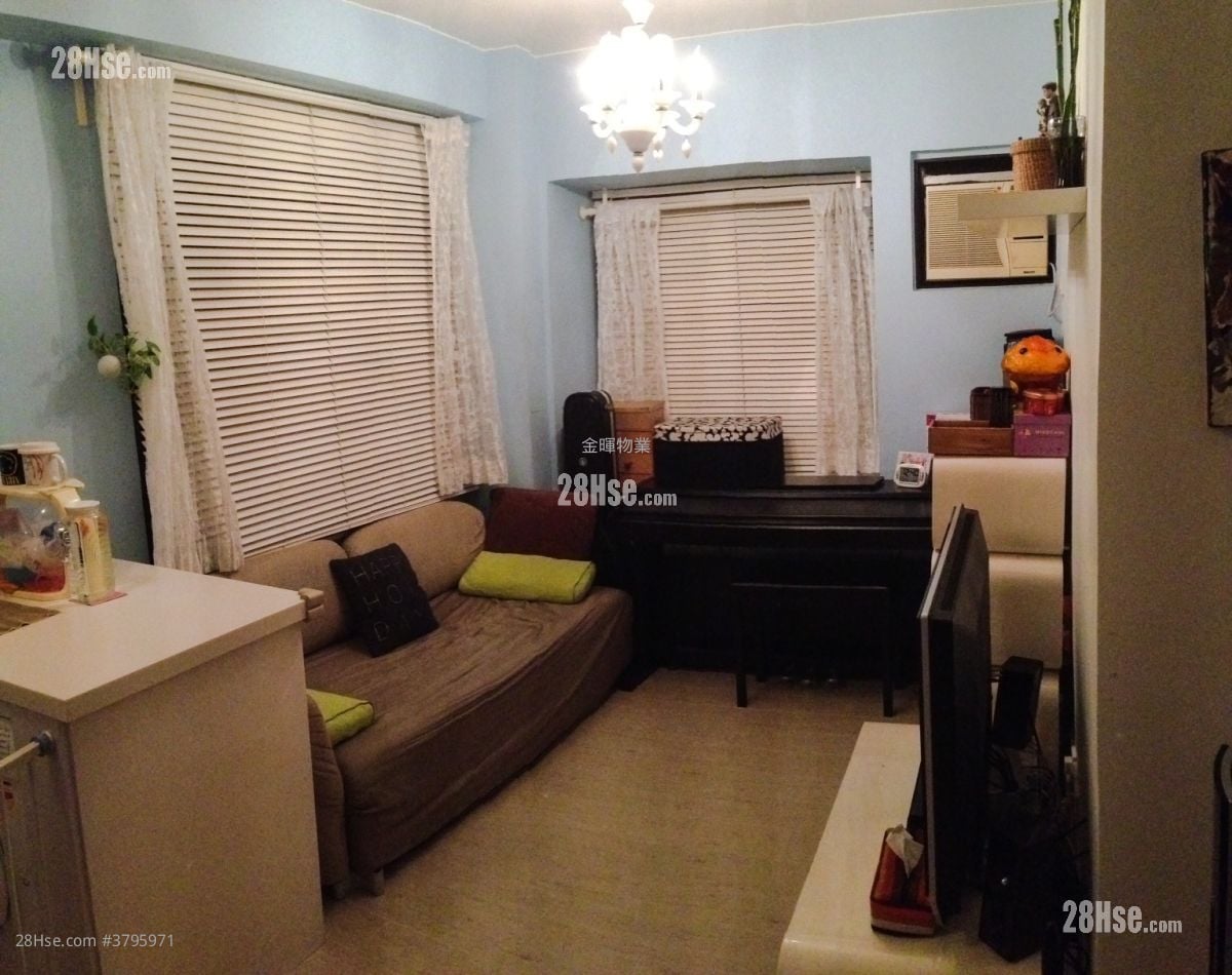 Cheery Garden Sell 2 Bedrooms , 1 Bathroom 365 ft²