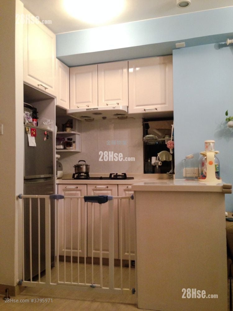 Cheery Garden Sell 2 Bedrooms , 1 Bathroom 365 ft²