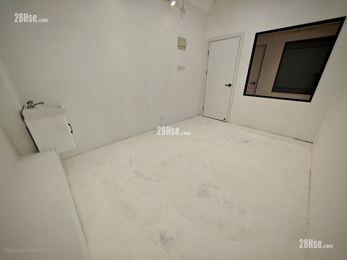 有利中心 租盤 開放式間隔