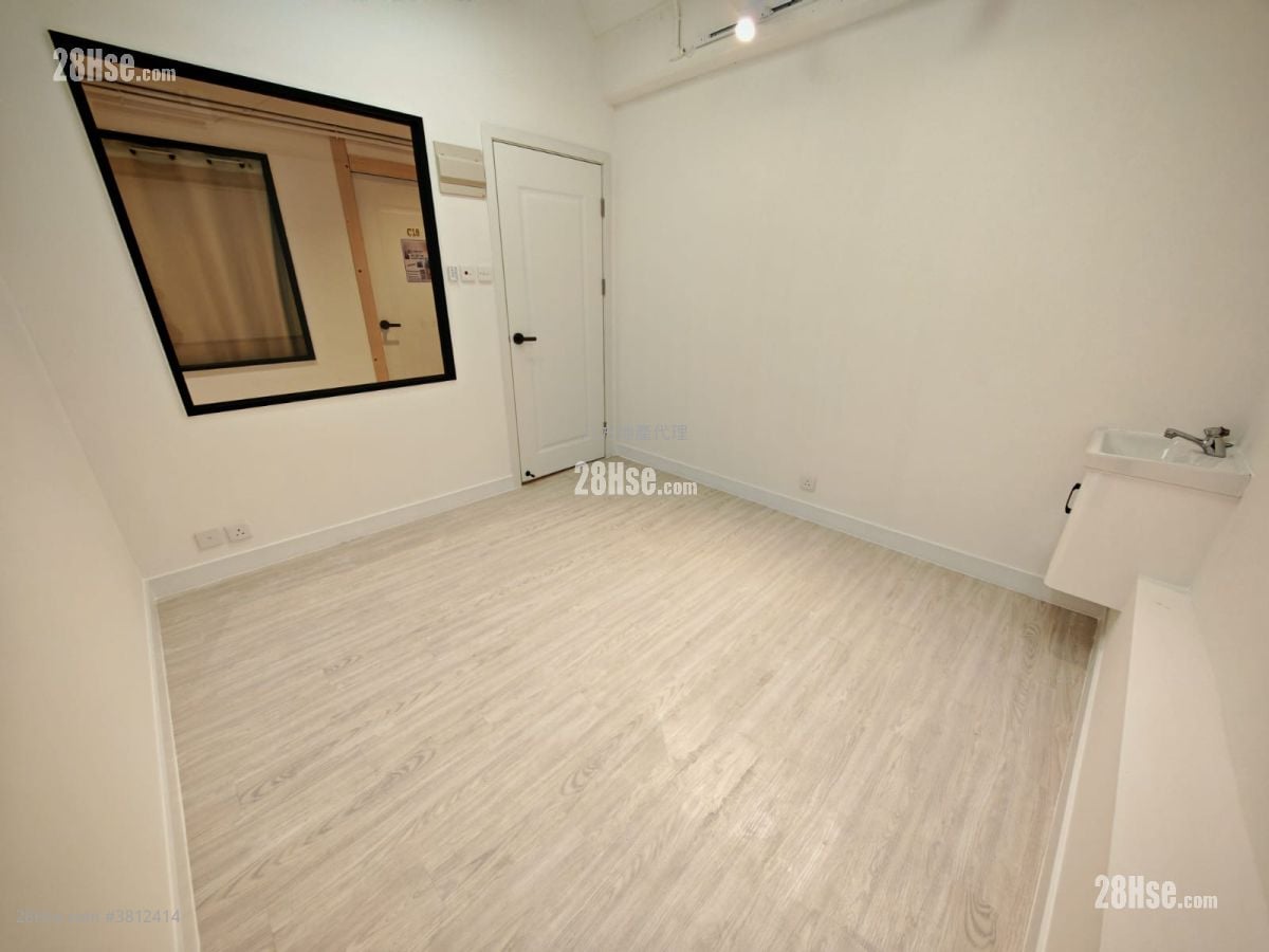 有利中心 租盤 開放式間隔