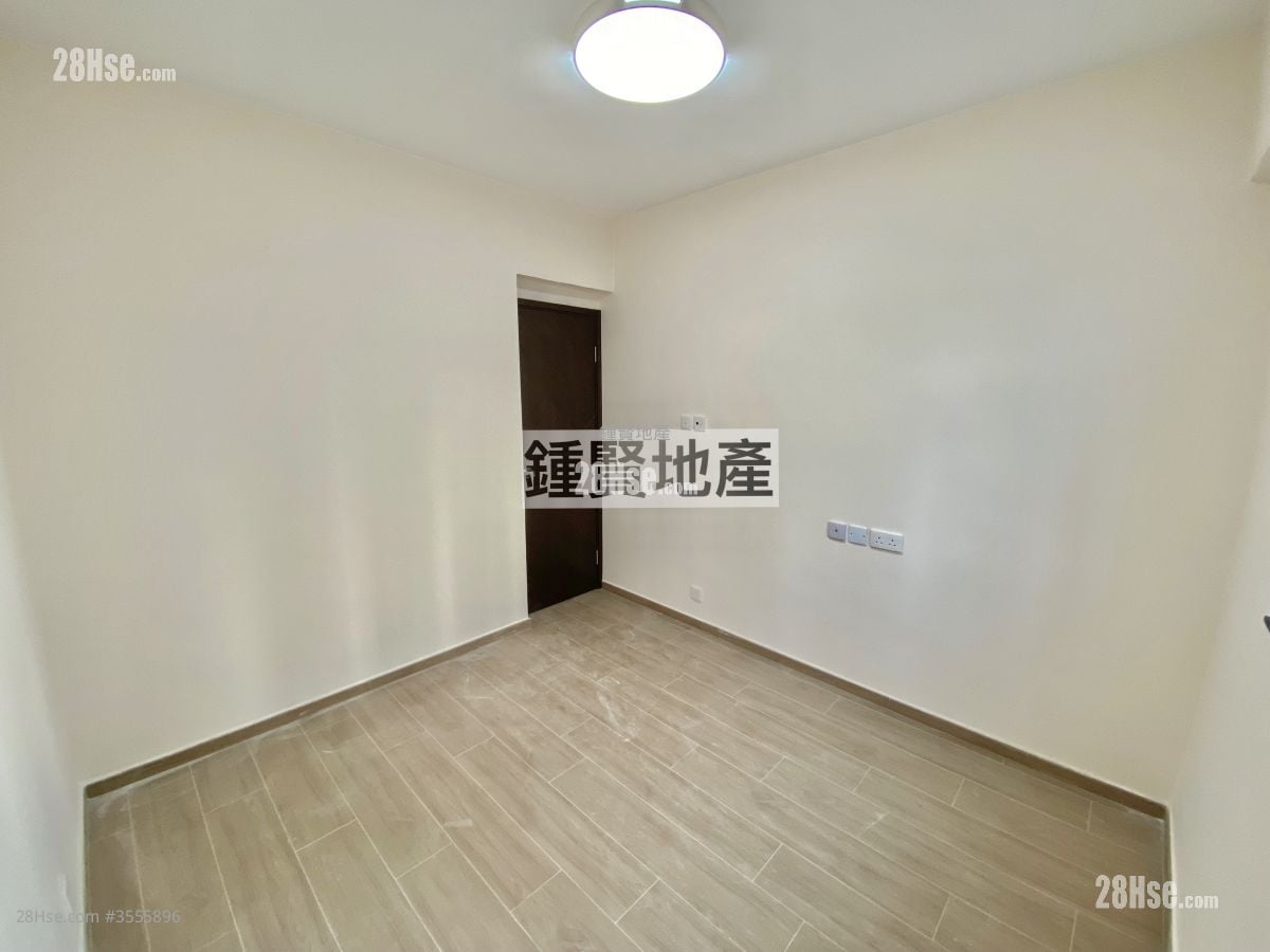 Hong Keung Mansion Sell 3 Bedrooms , 1 Bathroom 506 ft²