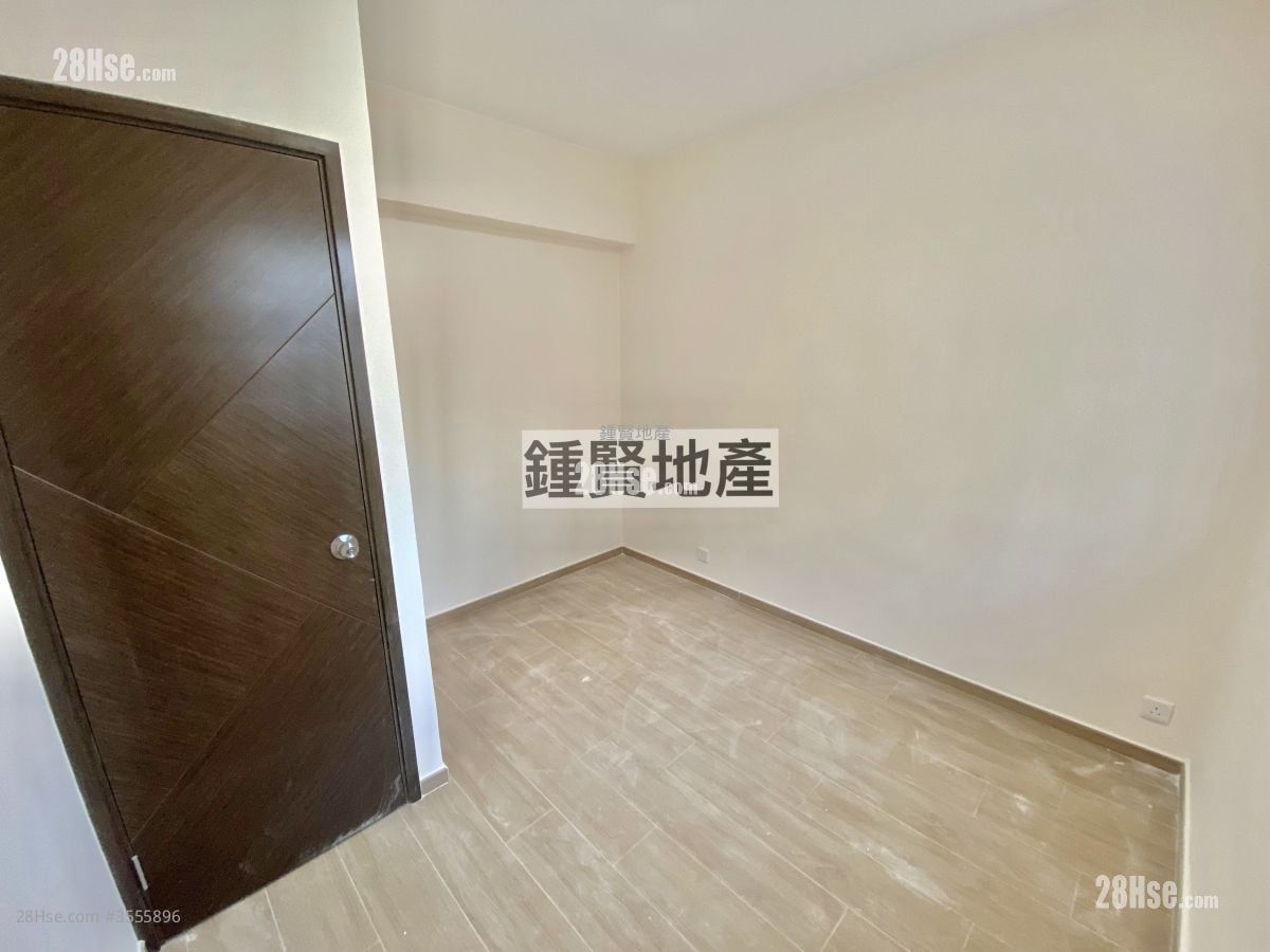 Hong Keung Mansion Sell 3 Bedrooms , 1 Bathroom 506 ft²